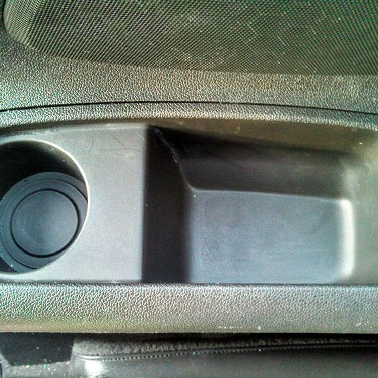 Door pockets after cleaning